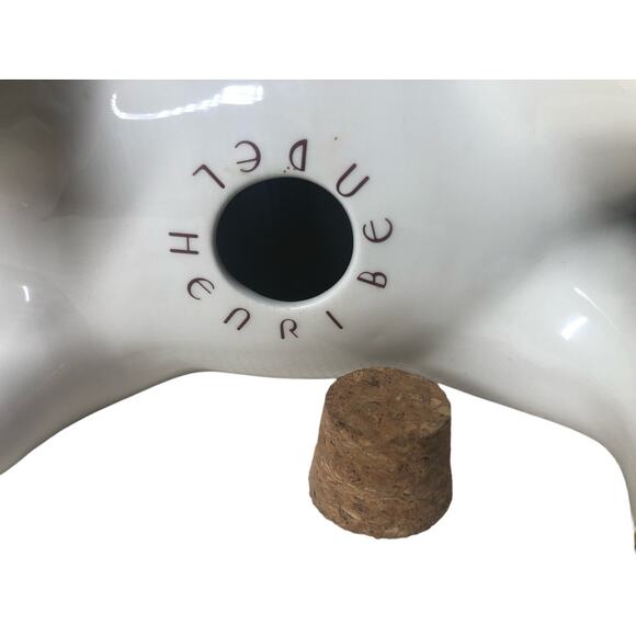 Henri Bendel “Pucker Up” Discontinued Lipstick Kisses Porcelain Piggy Bank - Picture 12 of 12